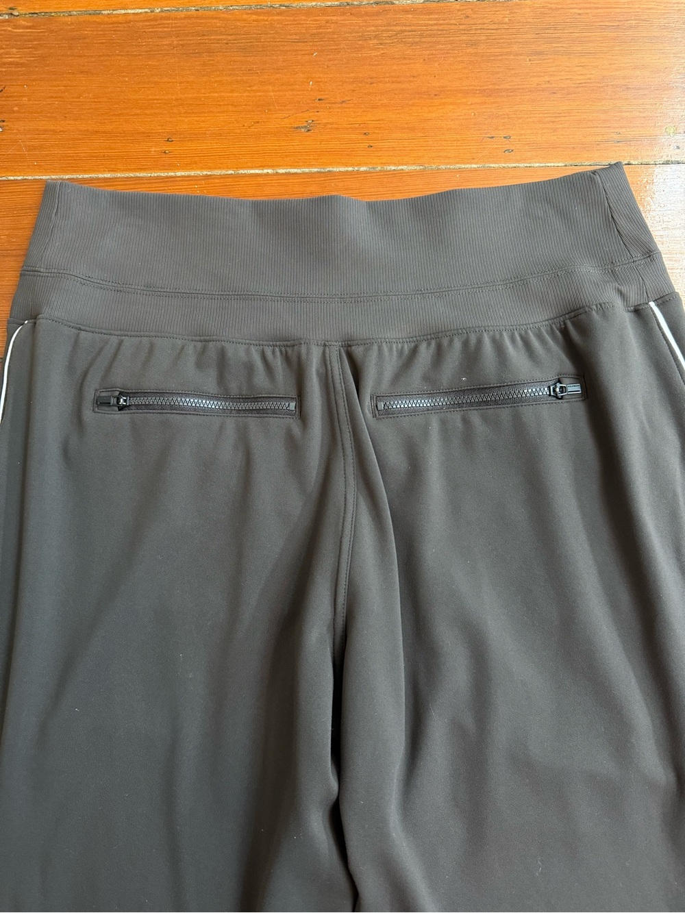 Athleta Venice High Rise Track Stripe Joggers Chocolate Brown Athleisure Sz L ๐๐ - Picture 6 of 9